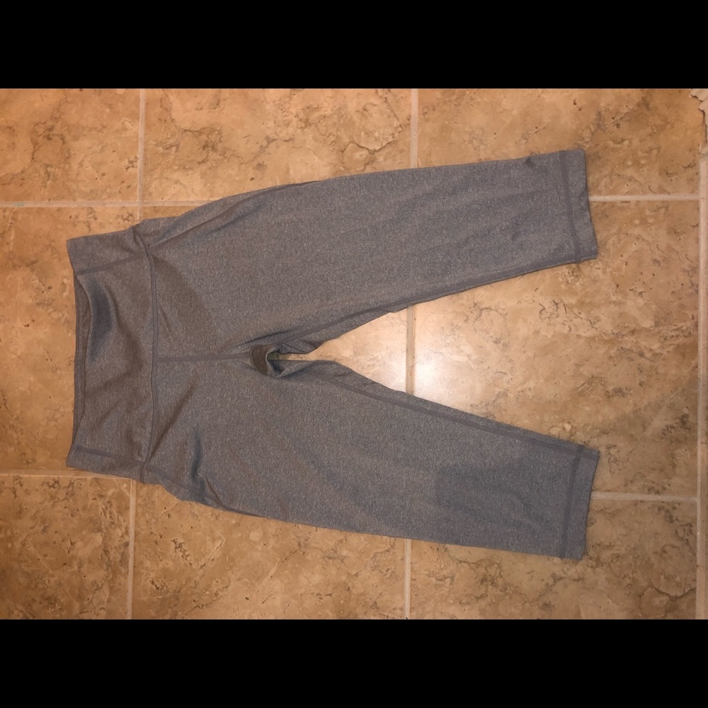 capri leggings